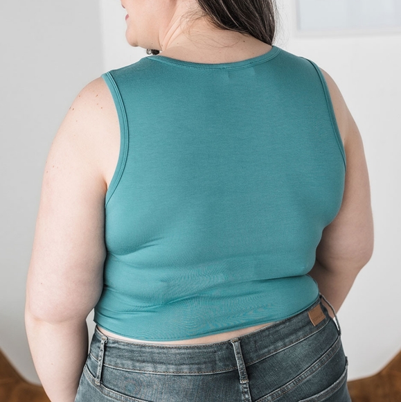 🌻2 for $20 |  Zenana Knotted Crop Tank Top - Picture 3 of 15